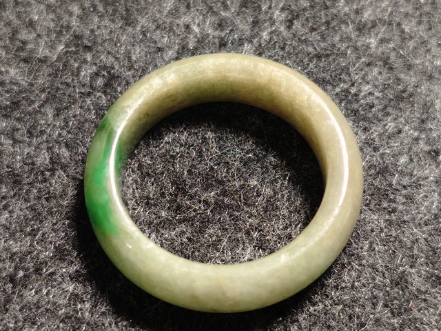 古玩玉器天然翡翠指環真品鑒賞圖