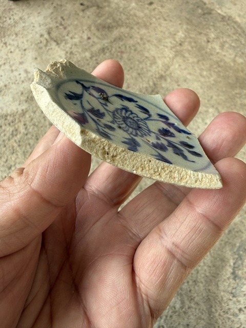 古玩陶瓷青花高足杯標本真品鑒賞圖