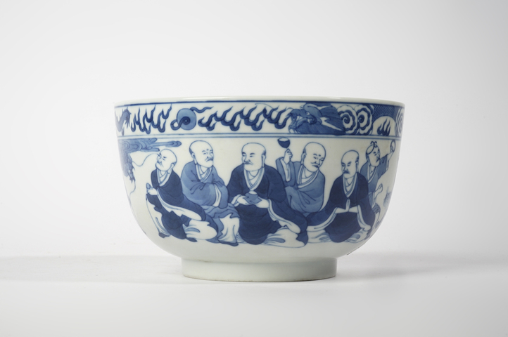 古玩陶瓷清晚期·青花十八羅漢紋碗真品鑒賞圖