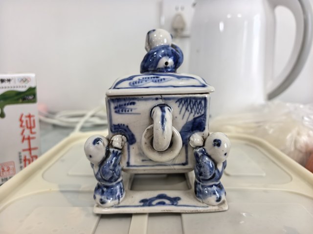 古玩陶瓷青花香薰爐真品鑒賞圖