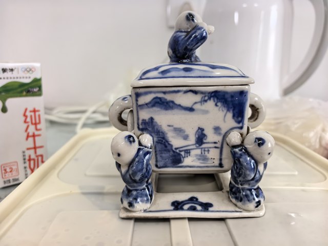 古玩陶瓷青花香薰爐真品鑒賞圖