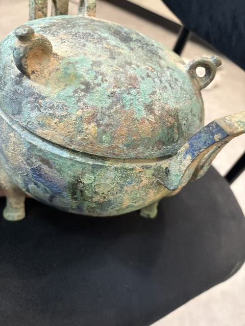 古玩銅器素面蓋鼎真品鑒賞圖