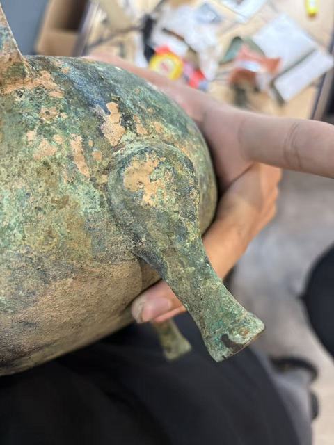 古玩銅器素面蓋鼎真品鑒賞圖