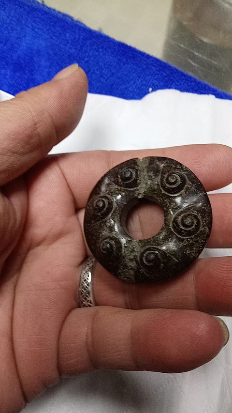 古玩玉器做舊仿古“玉璧”真品鑒賞圖