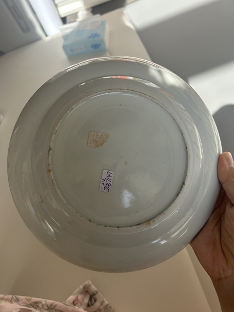 古玩陶瓷粉彩盤真品鑒賞圖