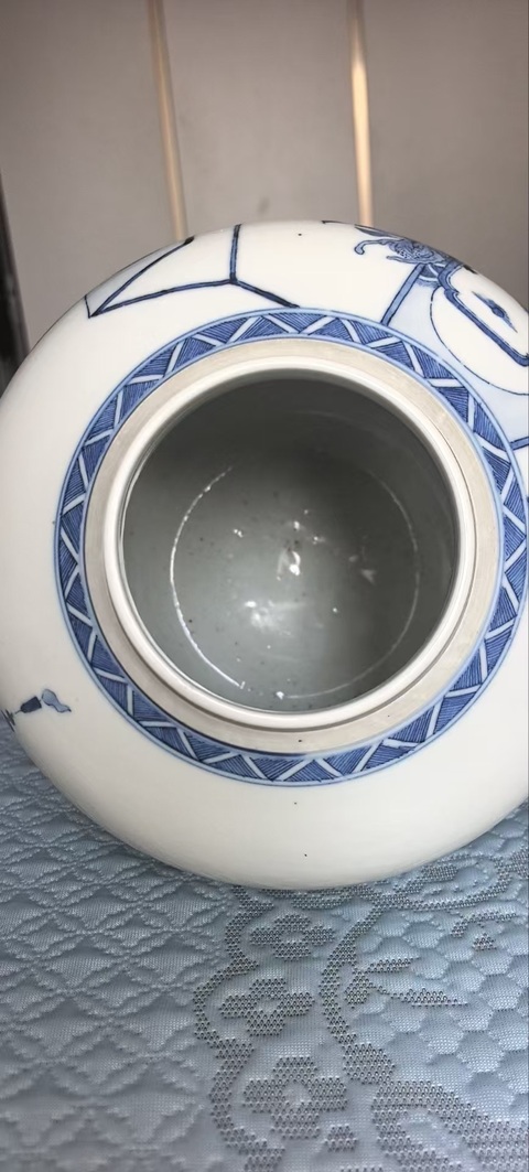 古玩陶瓷青花人物故事罐真品鑒賞圖