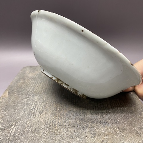 古玩陶瓷萊菔紋玉環(huán)底青花杯真品鑒賞圖