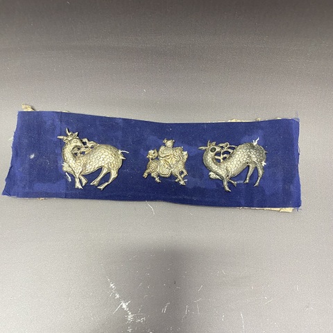 古玩陶瓷清晚期去·麒麟送子·銀飾拍賣，當前價格469元