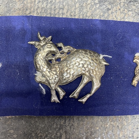 古玩陶瓷清晚期去·麒麟送子·銀飾拍賣，當前價格469元