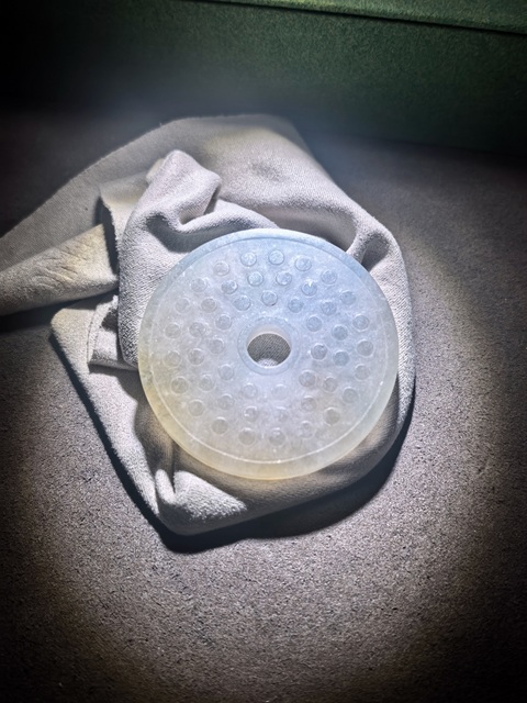 古玩玉器天然翡翠雕“卷云紋璧”真品鑒賞圖