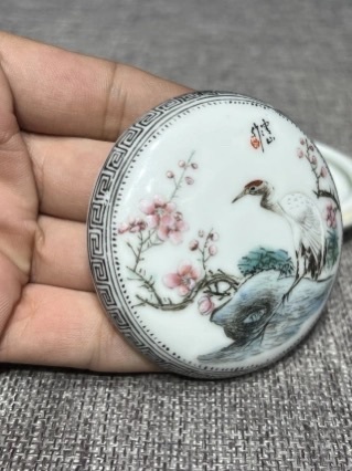 古玩陶瓷陸云山款印泥盒真品鑒賞圖