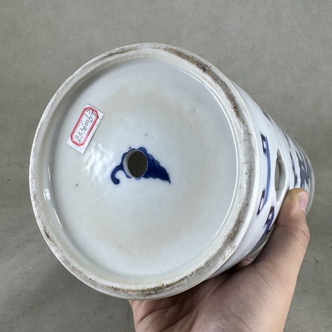 古玩陶瓷青花博古圖帽筒真品鑒賞圖