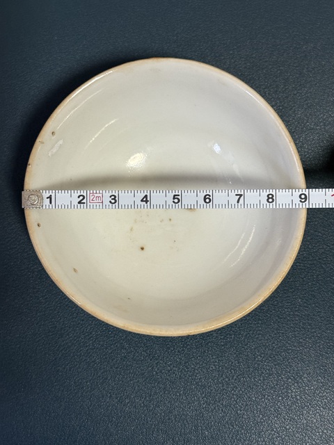 古玩陶瓷黃地花卉紋杯真品鑒賞圖