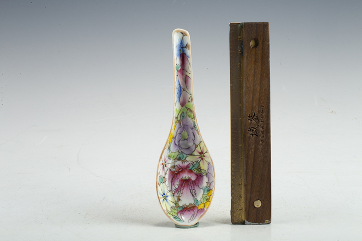 古玩陶瓷民國·粉彩百花不落地紋湯勺一對拍賣，當前價格480元