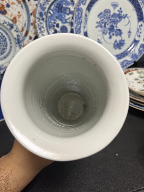 古玩陶瓷青花龍穿花紋箭筒真品鑒賞圖