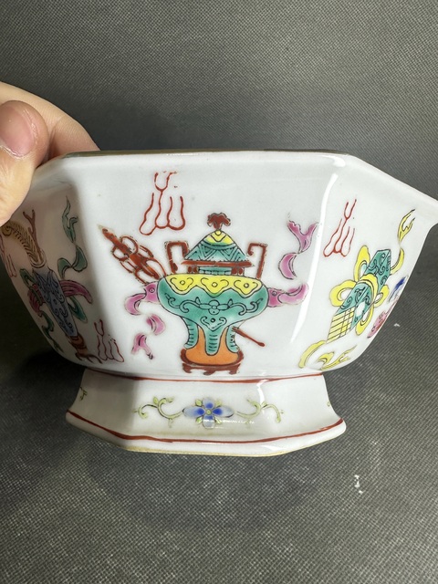 古玩陶瓷粉彩博古紋八方供碗真品鑒賞圖