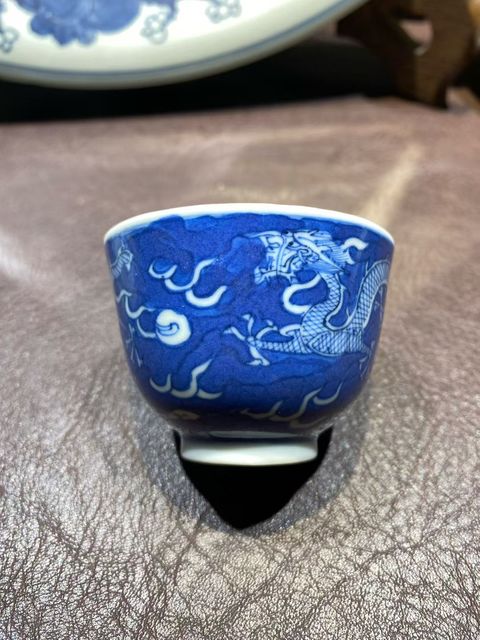 古玩陶瓷晚清青花杯真品鑒賞圖