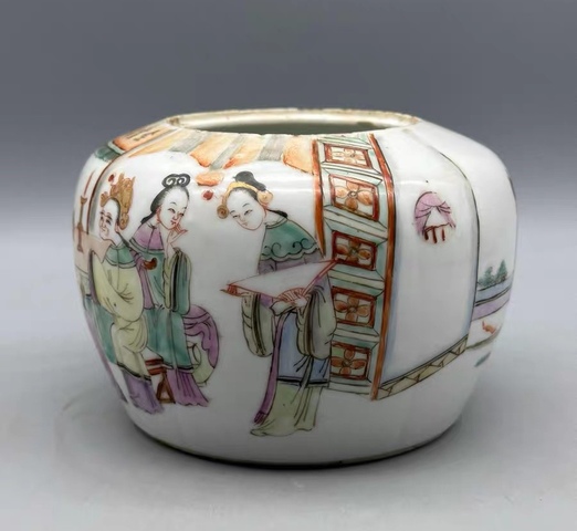 古玩陶瓷人物紋粉彩罐真品鑒賞圖