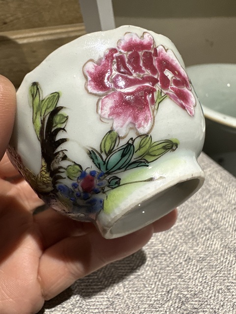 古玩陶瓷富貴大吉圖粉彩杯真品鑒賞圖