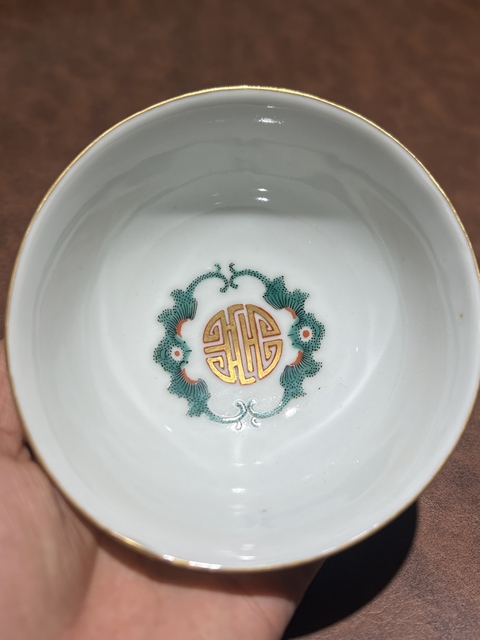 古玩陶瓷粉彩碗真品鑒賞圖