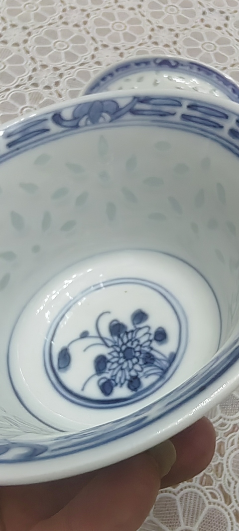 古玩陶瓷玲瓏瓷青花三才蓋杯真品鑒賞圖