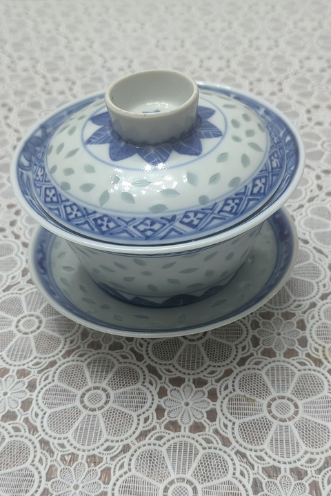 古玩陶瓷玲瓏瓷青花三才蓋杯真品鑒賞圖