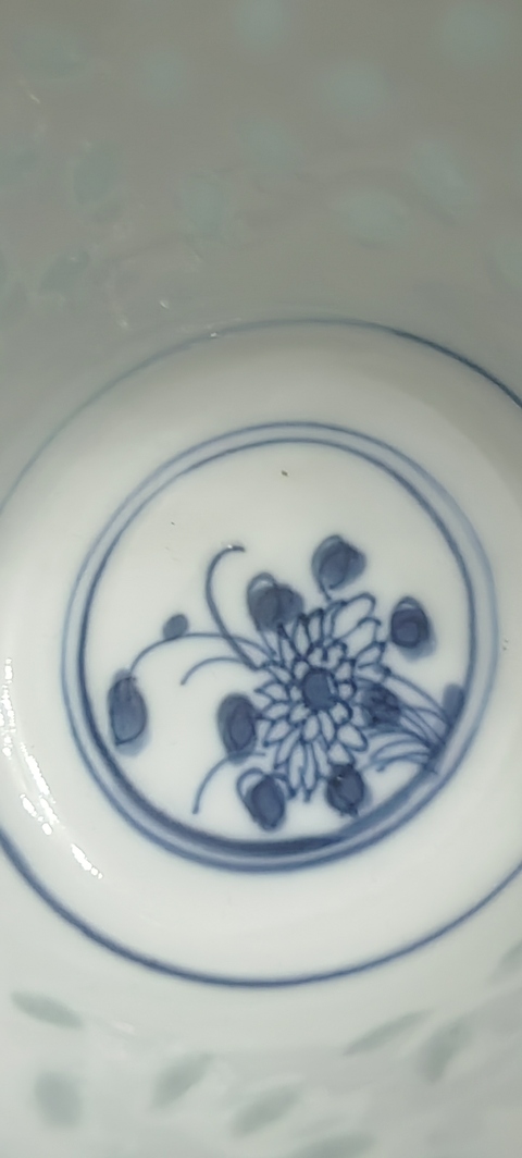 古玩陶瓷玲瓏瓷青花三才蓋杯真品鑒賞圖