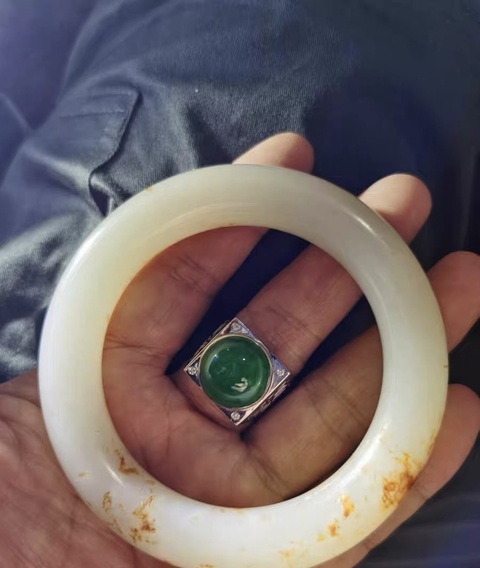 古玩玉器玉鐲子真品鑒賞圖