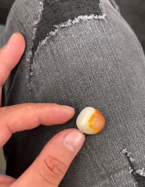 古玩玉器和田玉籽料原石真品鑒賞圖