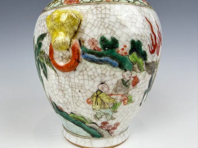 古玩陶瓷清末民初·哥釉五彩麒麟送子獸耳尊拍賣(mài)，當(dāng)前價(jià)格350元