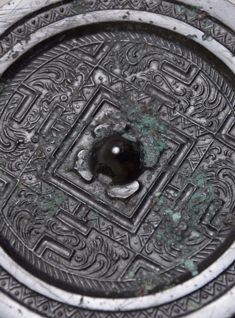 古玩銅器漢代黑漆古規矩鏡真品鑒賞圖