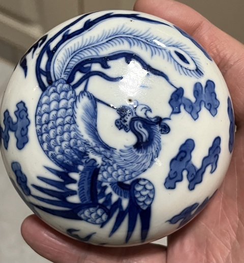 古玩陶瓷鳳紋青花蓋盒真品鑒賞圖