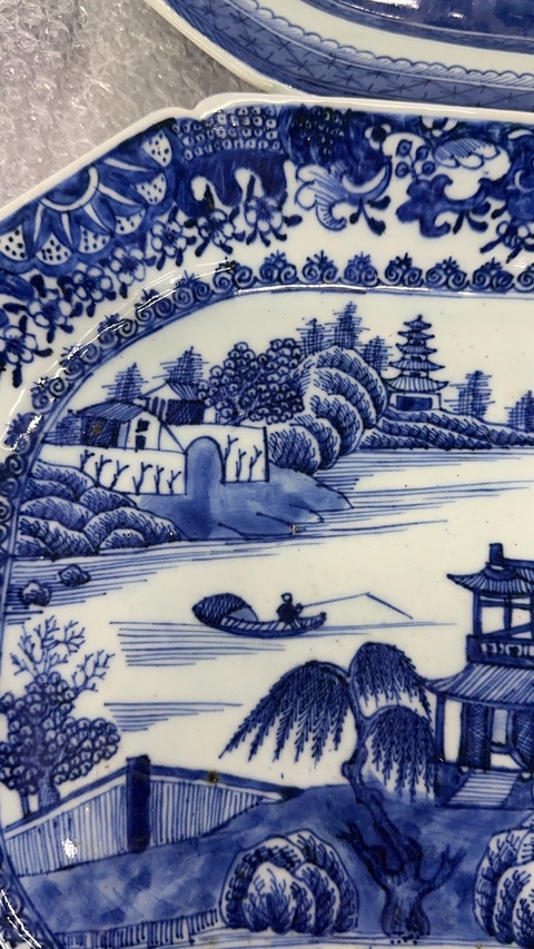 古玩陶瓷清乾隆 青花山水風(fēng)景高士圖八方盤真品鑒賞圖