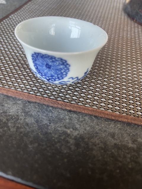 古玩陶瓷青花花卉紋杯真品鑒賞圖