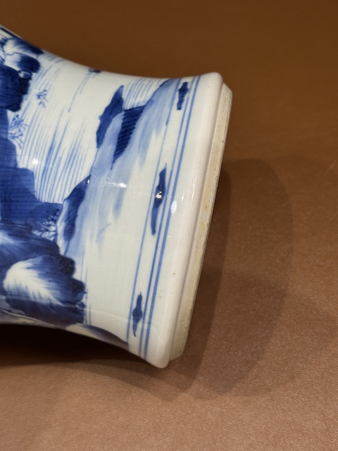 古玩陶瓷人物山水紋青花鳳尾尊真品鑒賞圖