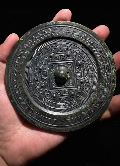 古玩銅器銅鏡真品鑒賞圖