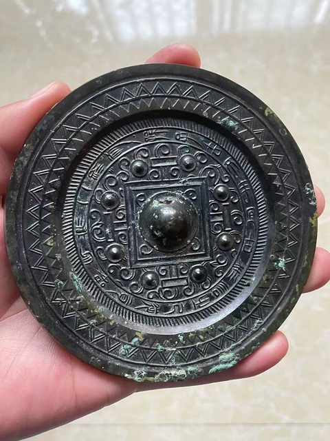 古玩銅器銅鏡真品鑒賞圖