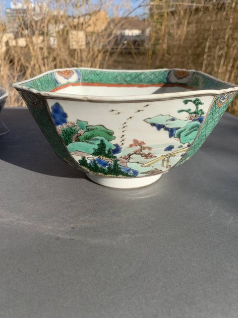 古玩陶瓷人物山水紋四方倭角五彩碗真品鑒賞圖