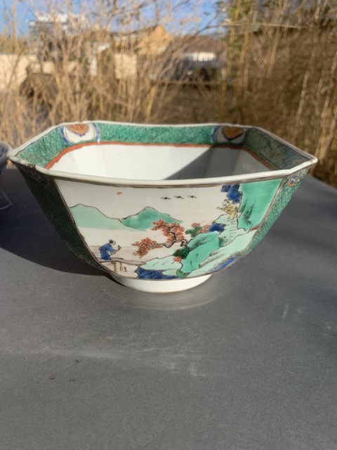 古玩陶瓷人物山水紋四方倭角五彩碗真品鑒賞圖