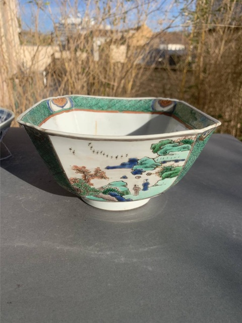 古玩陶瓷人物山水紋四方倭角五彩碗真品鑒賞圖