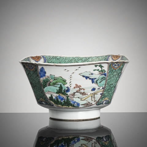 古玩陶瓷人物山水紋四方倭角五彩碗真品鑒賞圖