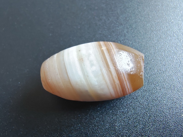 古玩玉器纏絲瑪瑙珠真品鑒賞圖