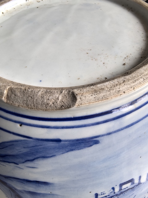 古玩陶瓷山水紋青花缸真品鑒賞圖