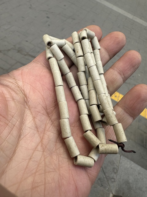 古玩玉器地方玉管真品鑒賞圖