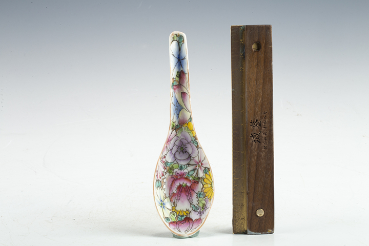 古玩陶瓷民國·粉彩百花不落地紋湯勺一對拍賣，當前價格480元