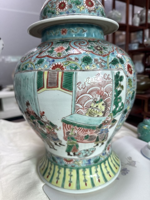 古玩陶瓷五彩將軍罐真品鑒賞圖