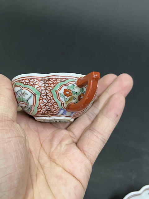 古玩陶瓷青花加彩杯真品鑒賞圖