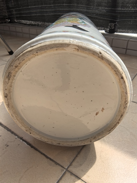 古玩陶瓷人物紋卷筒真品鑒賞圖