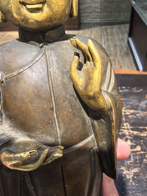 古玩銅器銅人物像真品鑒賞圖