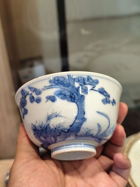 古玩陶瓷青花花卉紋茶圓（日本）真品鑒賞圖